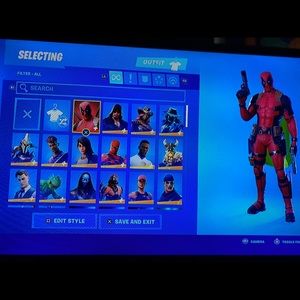 Footnote account 100+ skins with SAVE THE WORLD